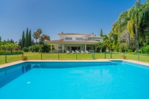 Luxury 8 Bedroom Mediterranean Villa in Guadalmina Baja