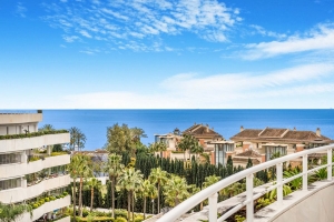 Renovated Duplex Penthouse in Embrujo de Banús