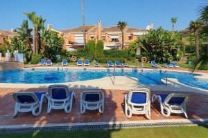 Magnificent Beachfront Townhouse in Venalmar