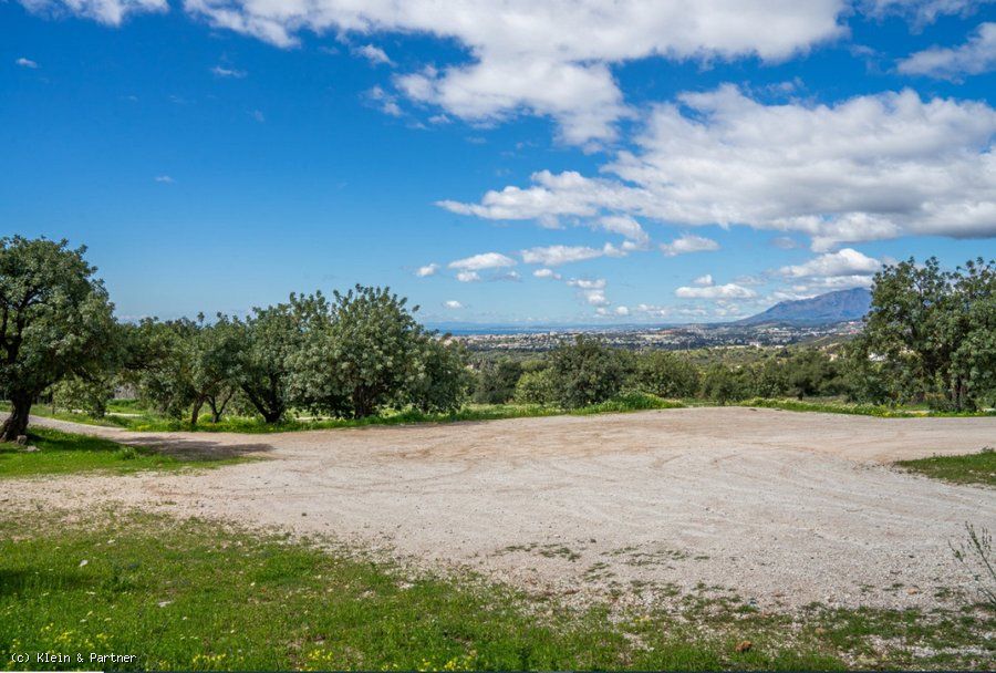 Rare Opportunity of a Huge Plot of 58.518 M² with Sea Views in Sierra Blanca